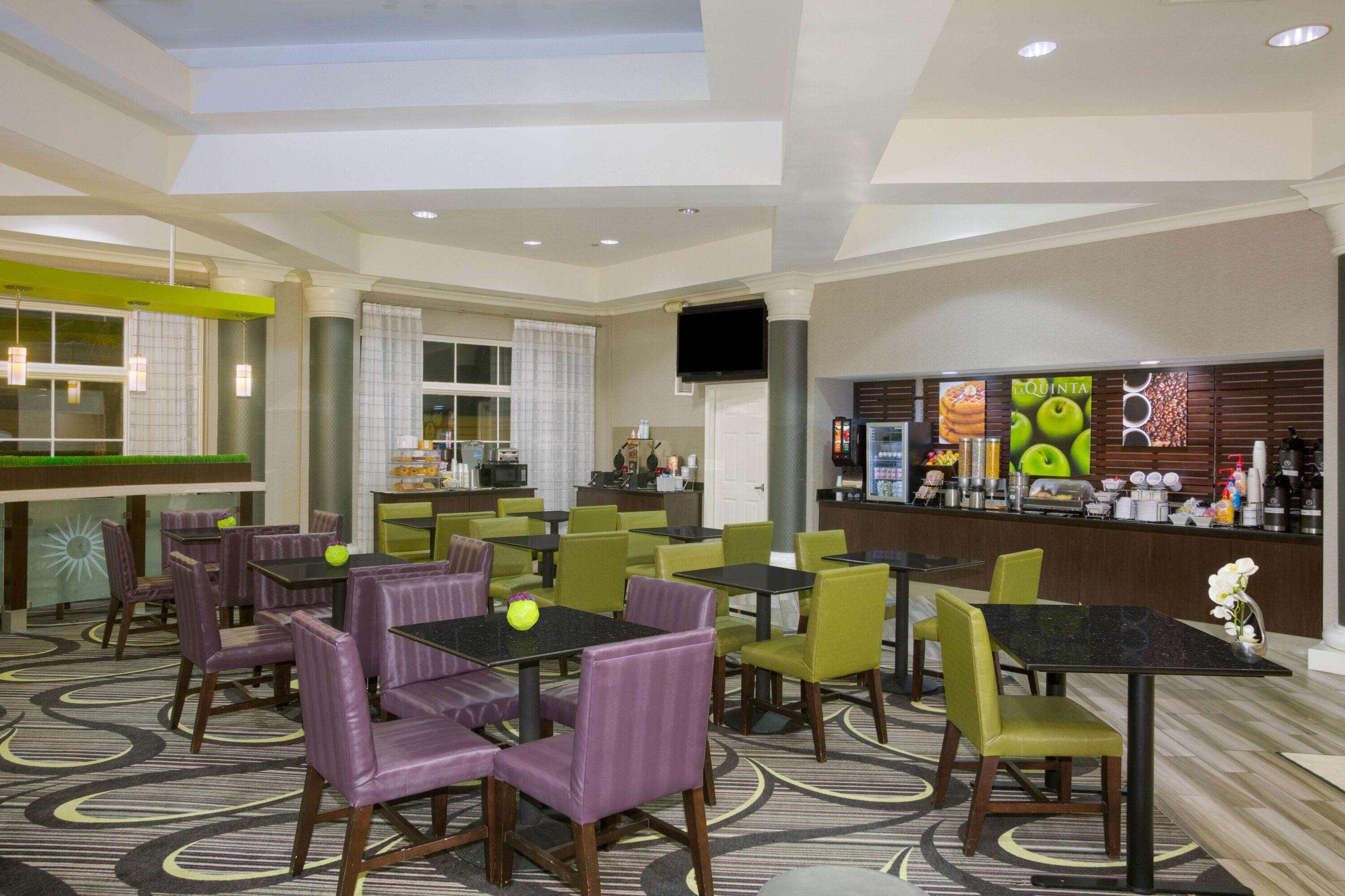 La Quinta By Wyndham St. Louis Westport Hotel Maryland Heights Ngoại thất bức ảnh