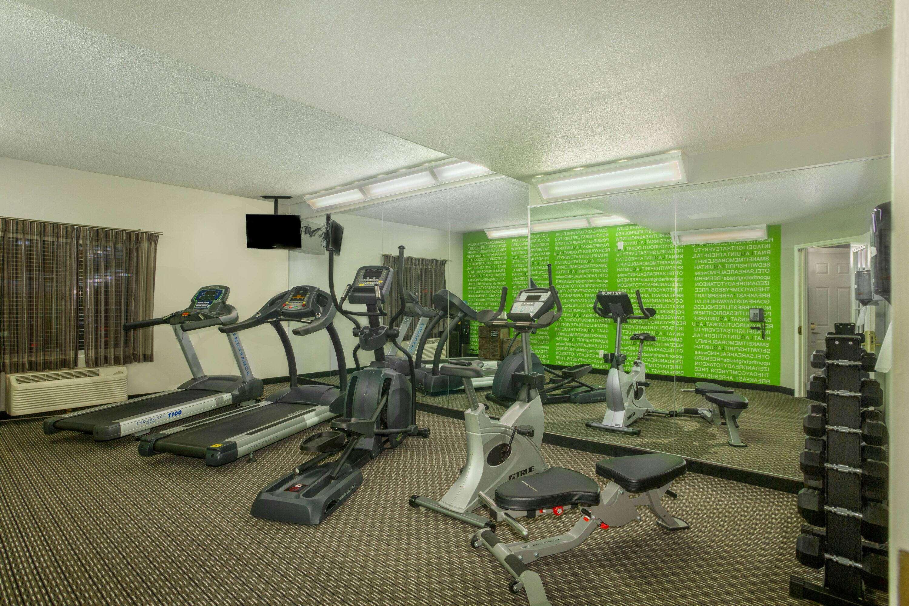 La Quinta By Wyndham St. Louis Westport Hotel Maryland Heights Ngoại thất bức ảnh