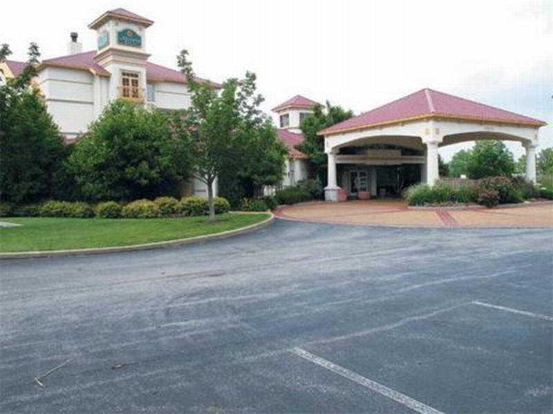 La Quinta By Wyndham St. Louis Westport Hotel Maryland Heights Ngoại thất bức ảnh