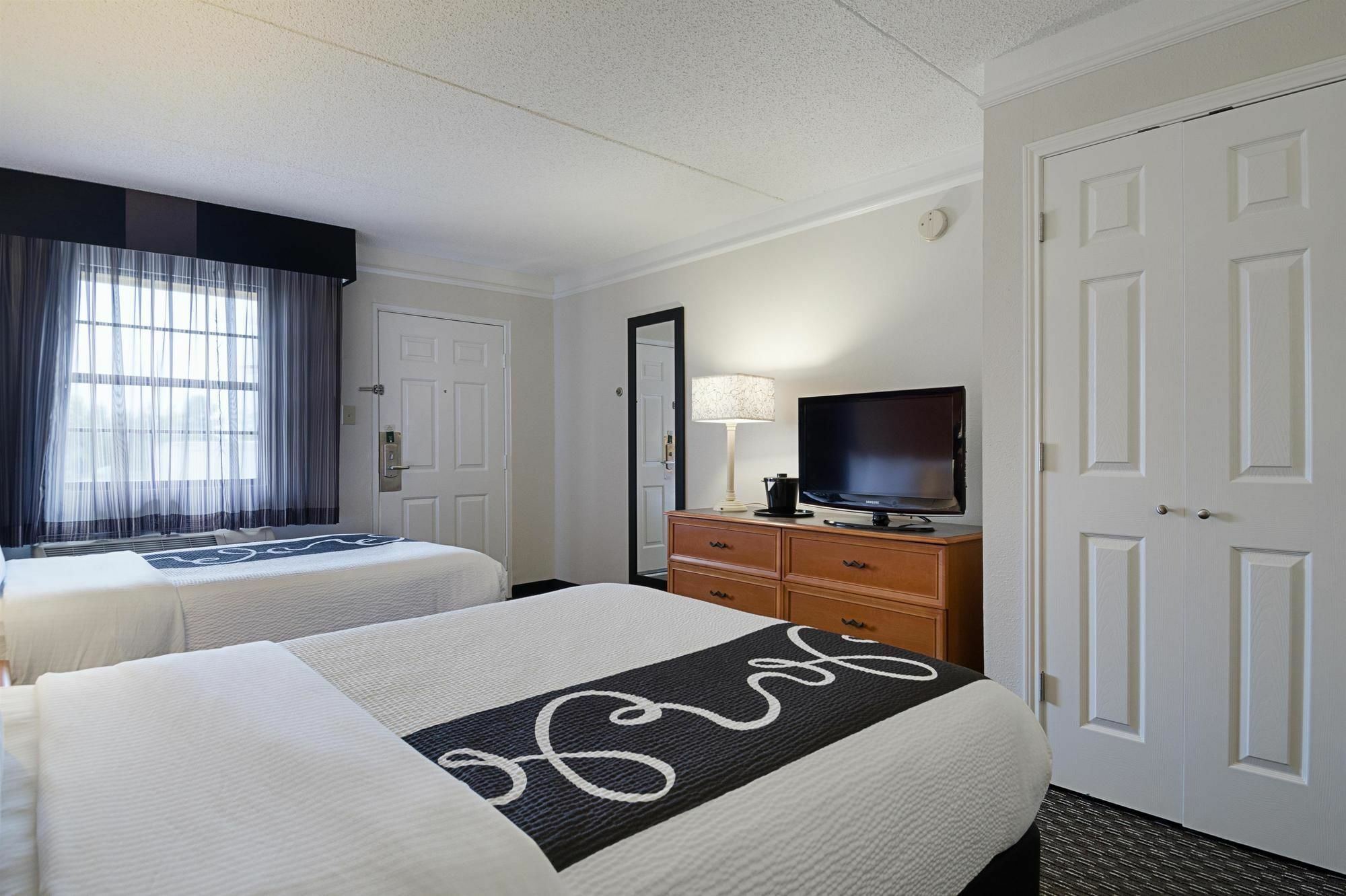 La Quinta By Wyndham St. Louis Westport Hotel Maryland Heights Ngoại thất bức ảnh