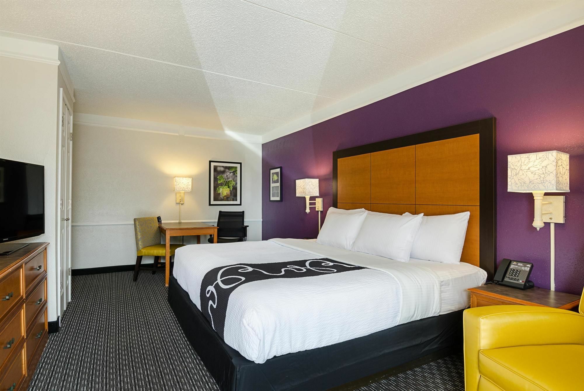 La Quinta By Wyndham St. Louis Westport Hotel Maryland Heights Ngoại thất bức ảnh